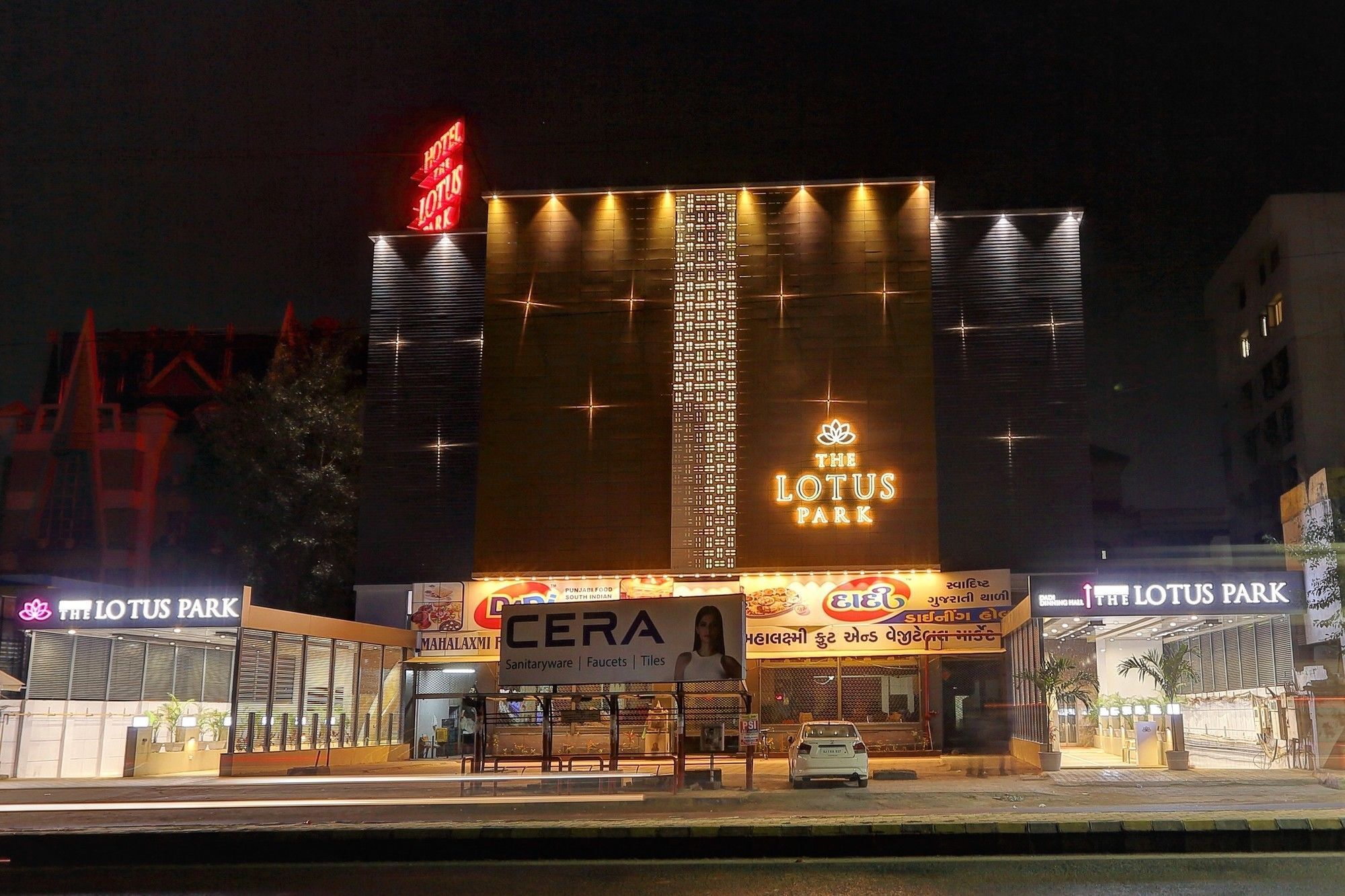 Hotel The Lotus Park Ahmedabad Exterior foto